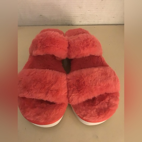 Koolaburra By Uggs women Peach rose fluffy slide slipper sandals US 9 Euro 40 - Picture 6 of 10